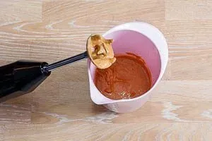 Zutaten für Erdnusssoße im Mixbecher verrührt