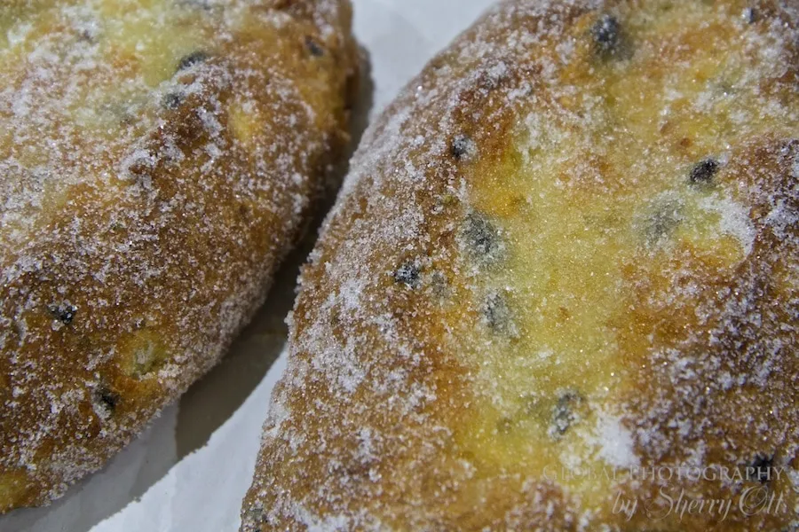 Annaberger Butterstollen nach dem Backen abkühlen lassen