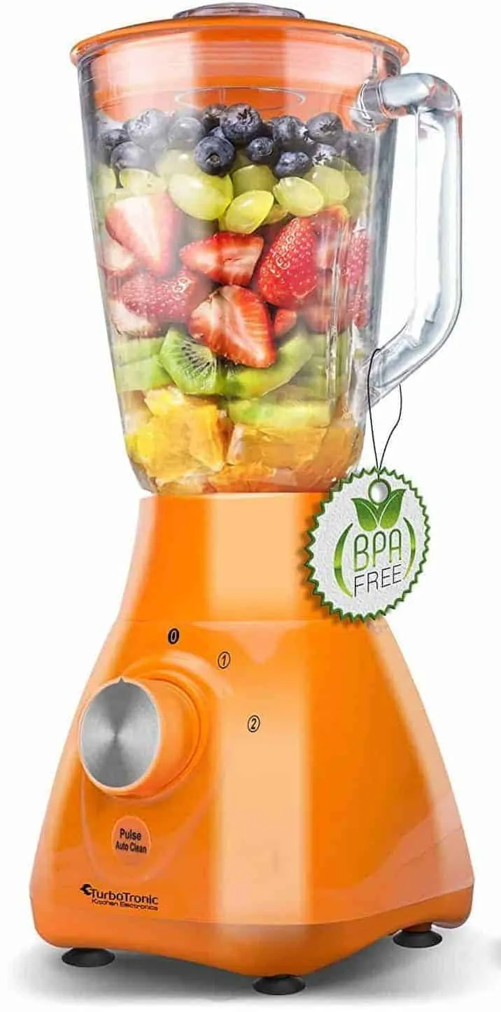 Der TurboTronic Smoothie-Maker in einem farbenfrohen Design, hier in Grün.