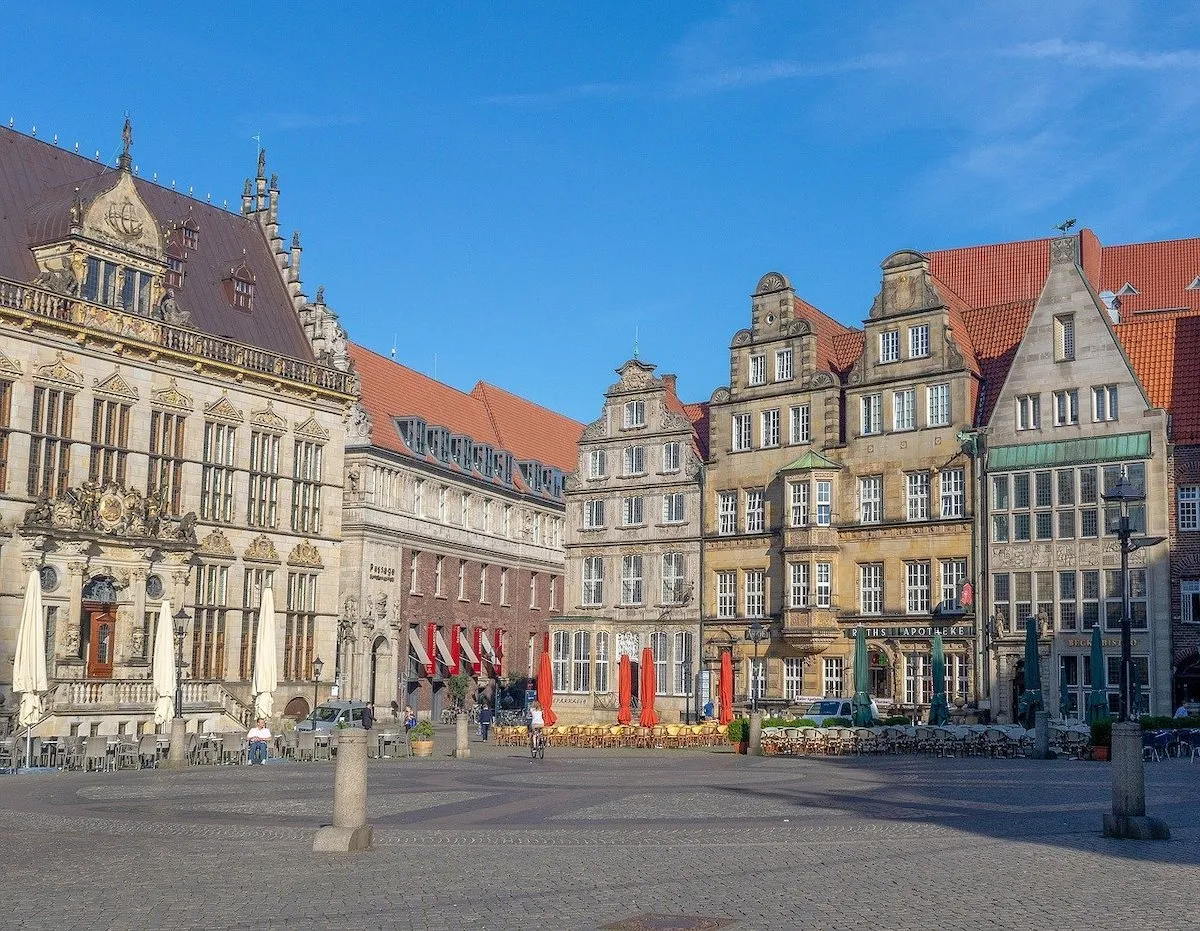 Die historische Altstadt in Bremen, ein malerisches Reiseziel in Norddeutschland.