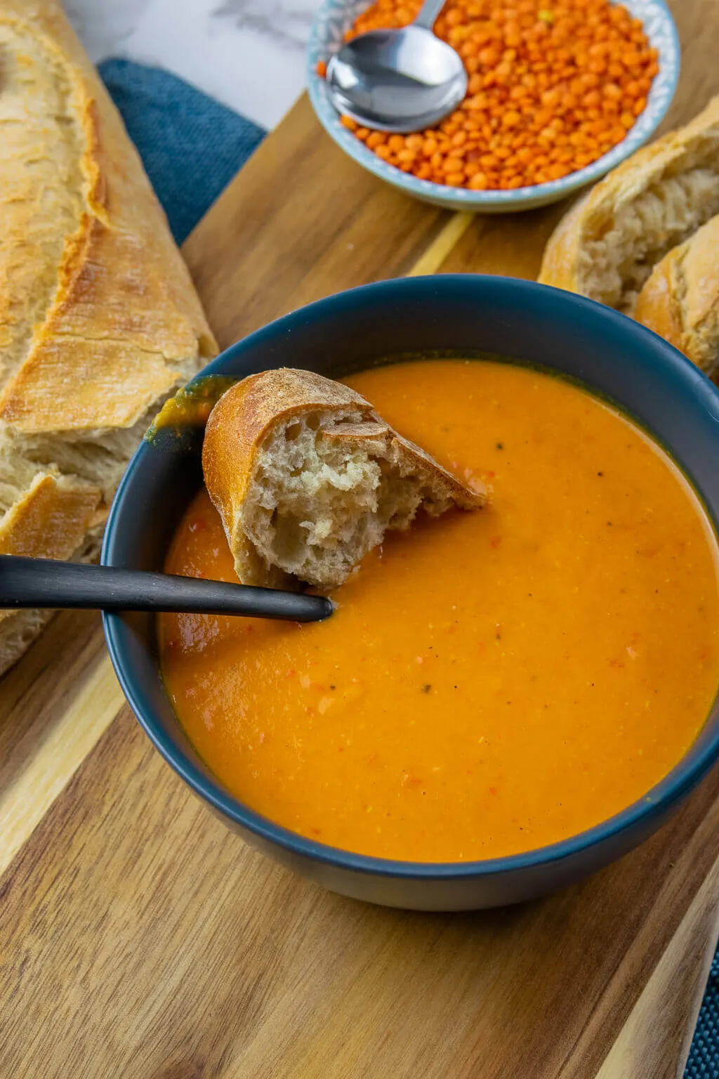 Einfache und leckere rote Linsensuppe mit Kokosmilch