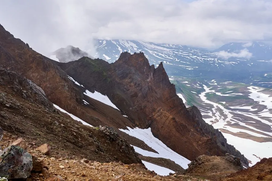 Einzigartige geothermische Formationen in der Kamtschatka-Landschaft