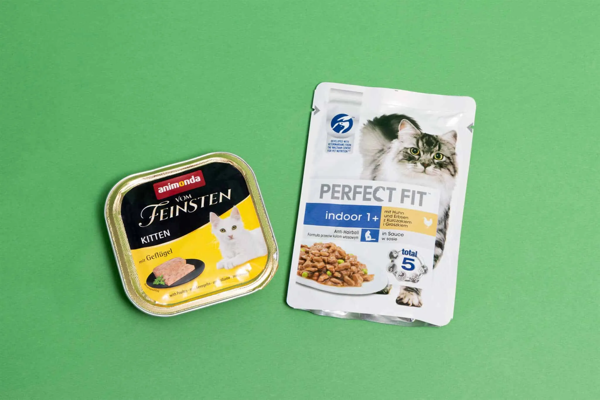 Es ist wichtig, darauf zu achten, das Futter für den entsprechenden Lebensabschnitt der Katze zu besorgen.