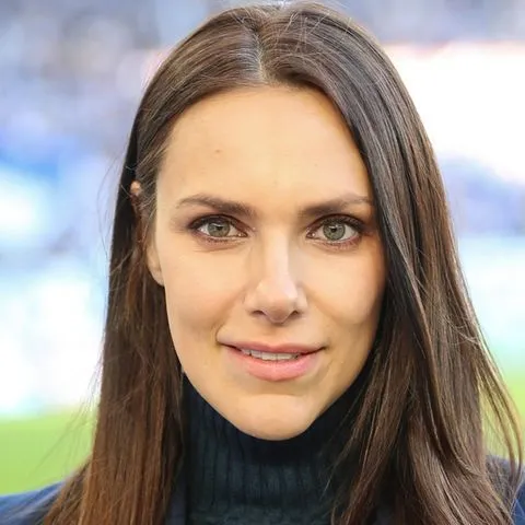 Esther Sedlaczek als Moderatorin bei der ARD