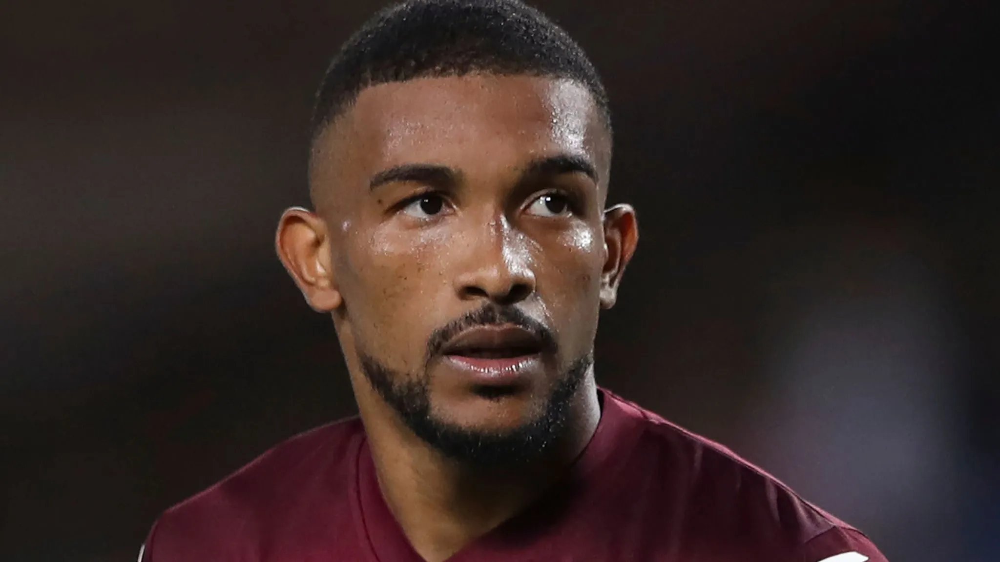 Gleison Bremer im Trikot des FC Turin, bereit für den Wechsel