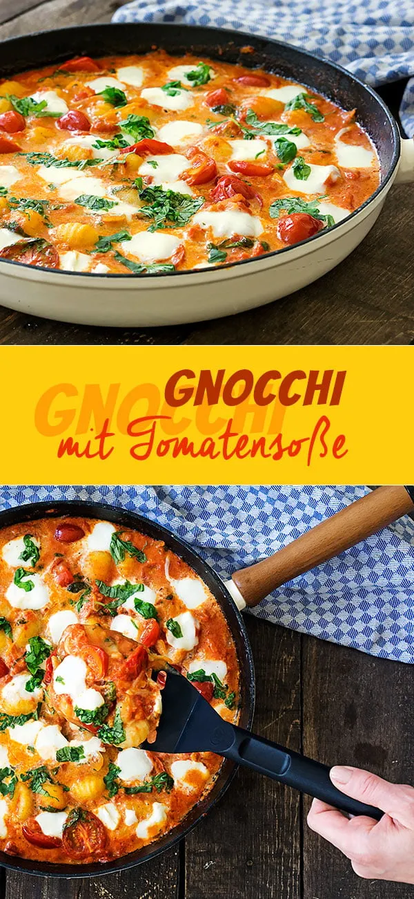 Gnocchi-Pfanne mit geschmolzenem Mozzarella und frischem Basilikum