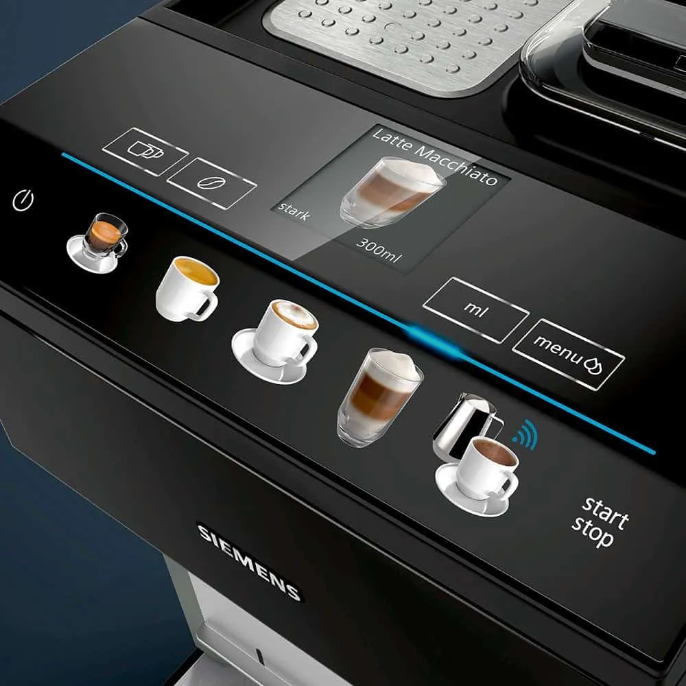 Intuitive Bedienung über das farbige coffeeSelect Display des Siemens EQ.500 TP501D09 Kaffeevollautomaten