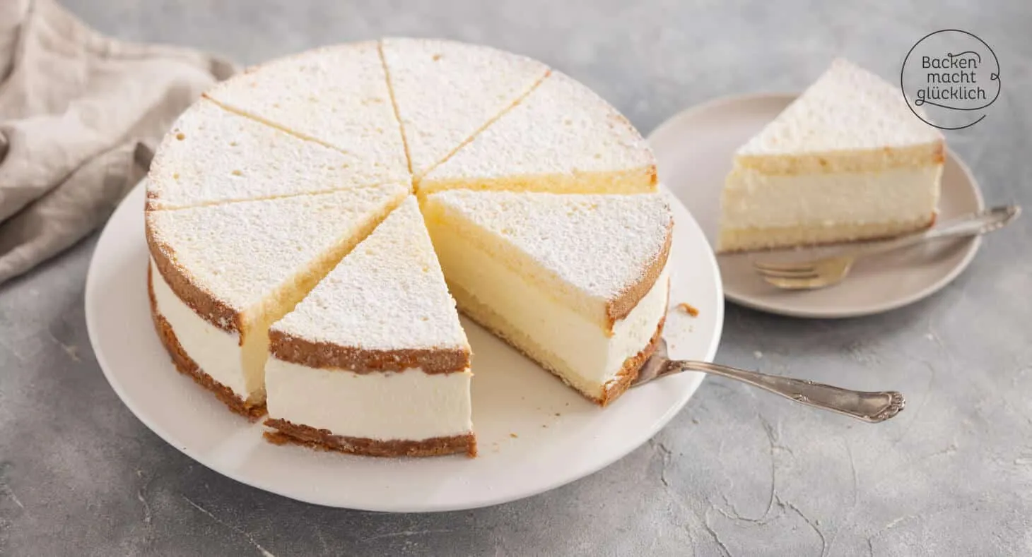 Käse-Sahne-Torte Rezept mit fluffigem Biskuit und cremiger Füllung