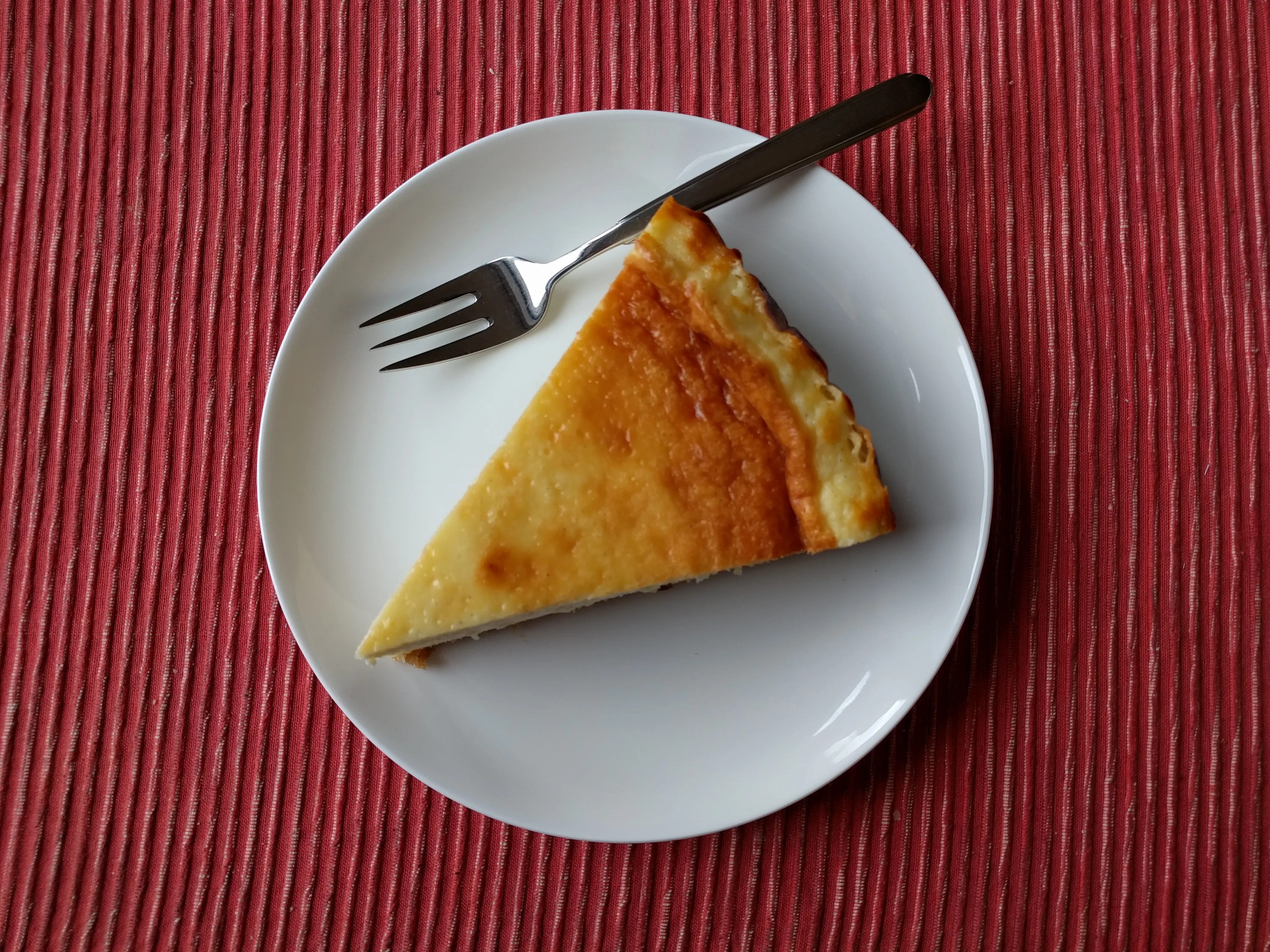 Käsekuchen mit Quark, Schmand, Sahne