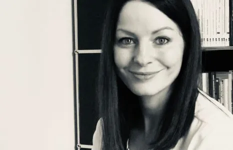 Katja Eckardt analysiert Kryptowährungen und Blockchain-Technologien