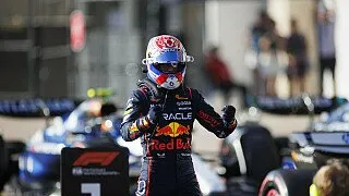 Max Verstappen im Parc fermé nach seiner Pole Position beim USA GP in Austin