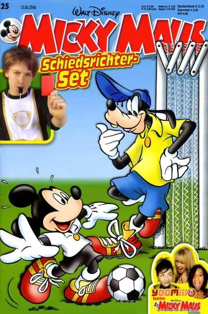 Micky Maus, Goofy und Kinder beim Fußballspielen