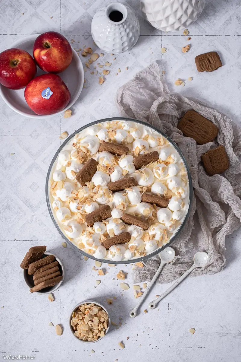 Nahaufnahme von JAZZ™ Äpfeln, die für die Zimtäpfel im Bratapfel Tiramisu verwendet werden