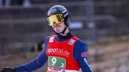 Philipp Raimund im 1. Durchgang des Skispringens in Willingen, ausgeschieden