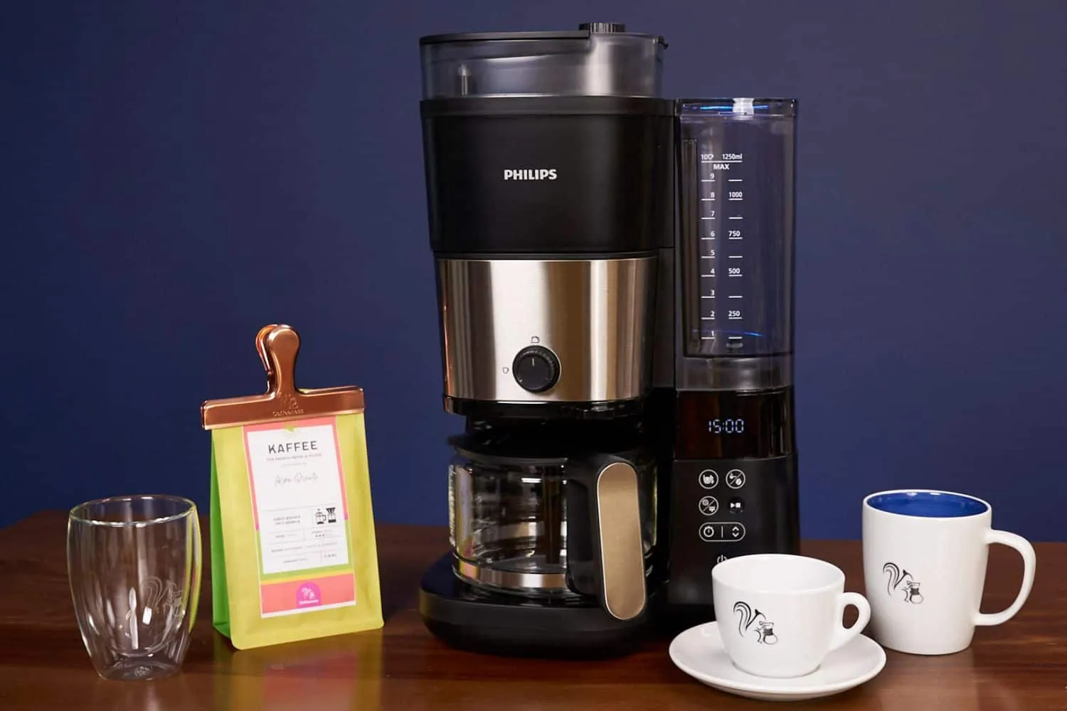 Philips All in one Brew HD7900 Gesamtansicht einer Filterkaffeemaschine mit integriertem Mahlwerk