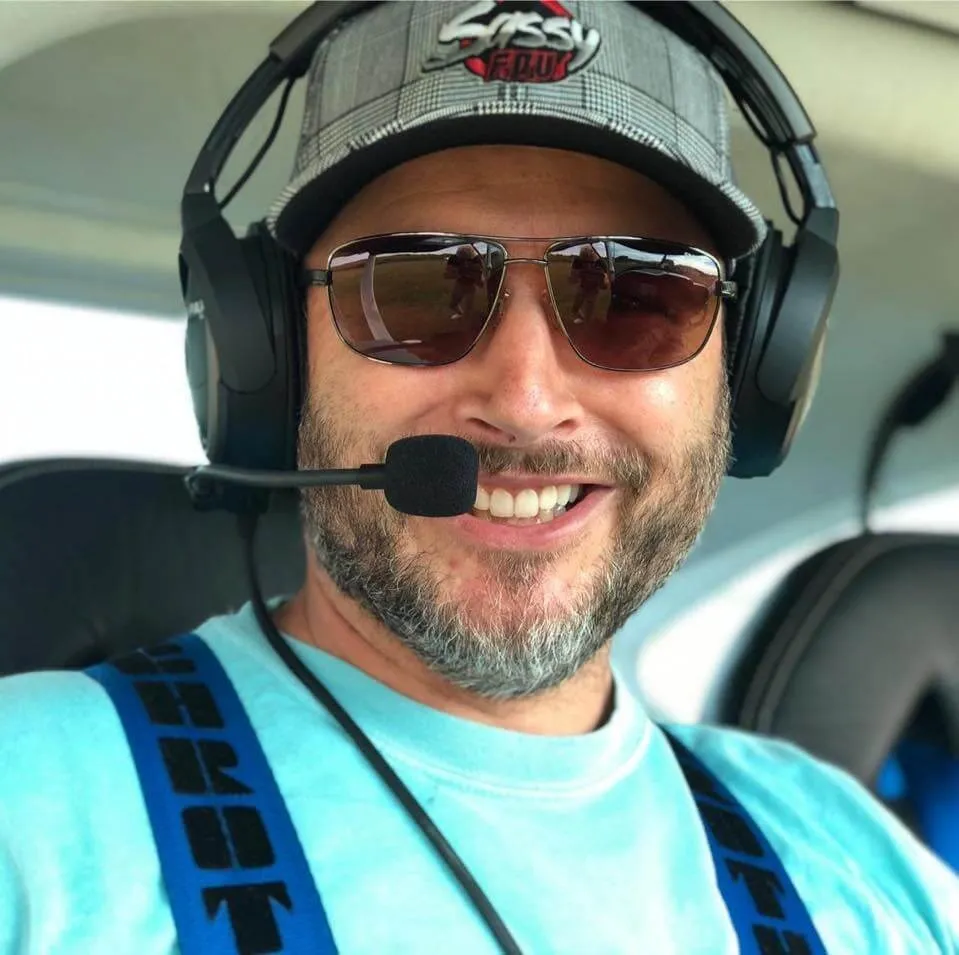 Porträt von Sander Sassen, CinePilot, einem professionellen FPV-Drohnenpiloten und Gyroflow-Nutzer