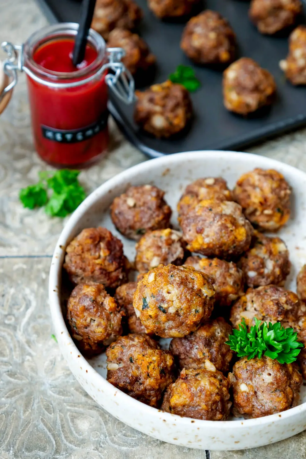 Saftige Frikadellen aus dem Ofen