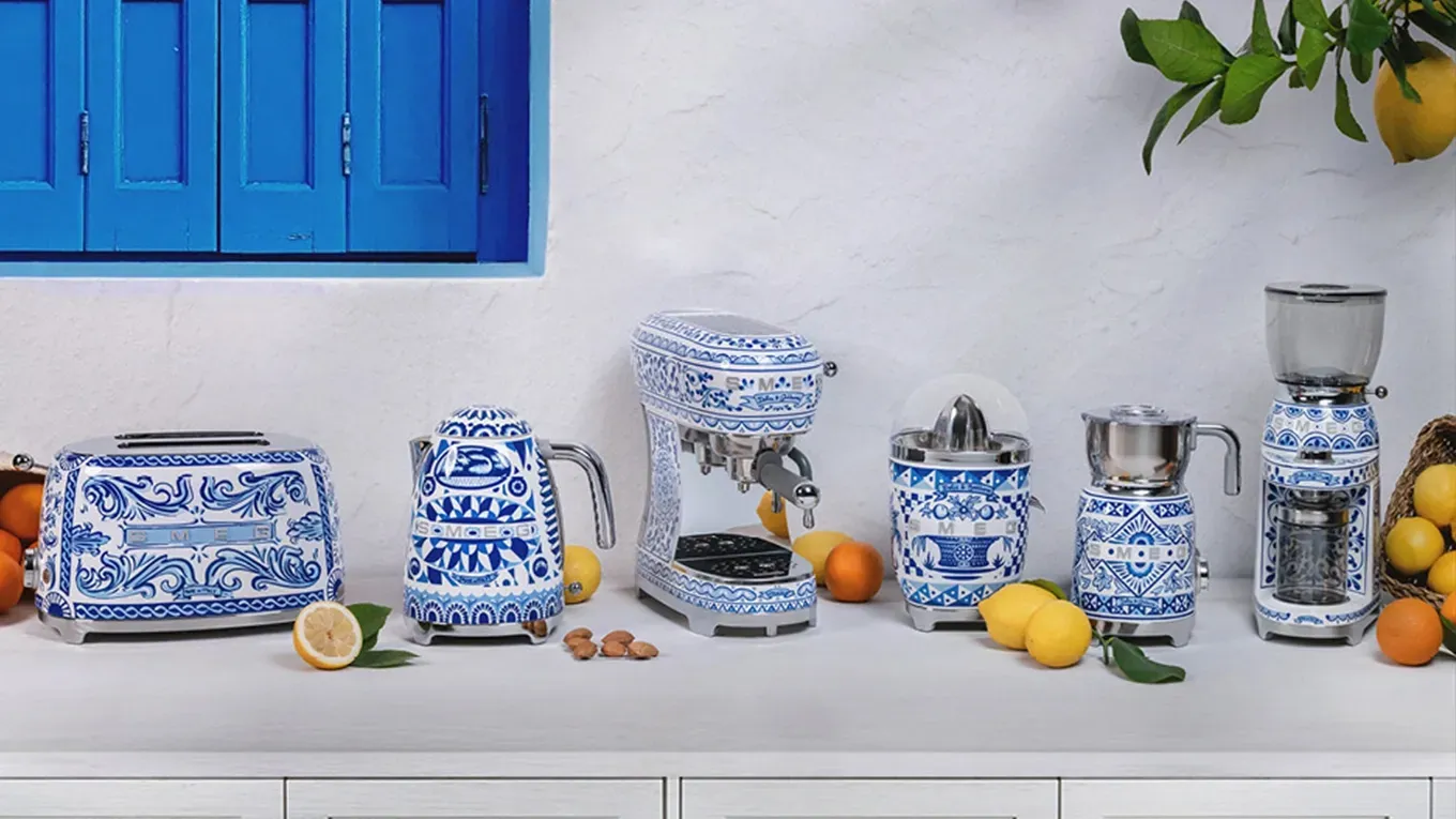 Smeg Blue Mediterraneo Küchenhelfer Set mit Toaster und Wasserkocher