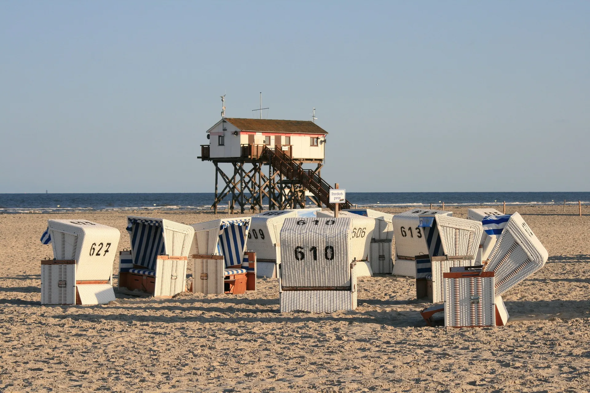Strand und Dünen in St. Peter-Ording an der Nordsee