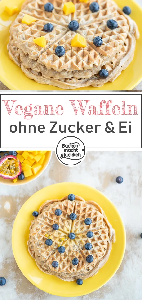 Vegane Vollkornwaffeln auf einem Teller, bereit zum Servieren