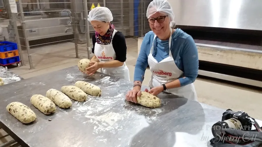 Versuch, Stollen-Teig professionell zu kneten