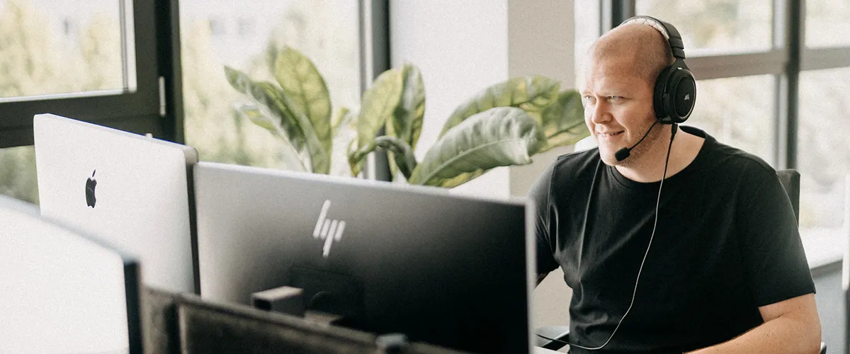 Virtic Kundendienst beim Smart Onboarding für digitale Zeiterfassung