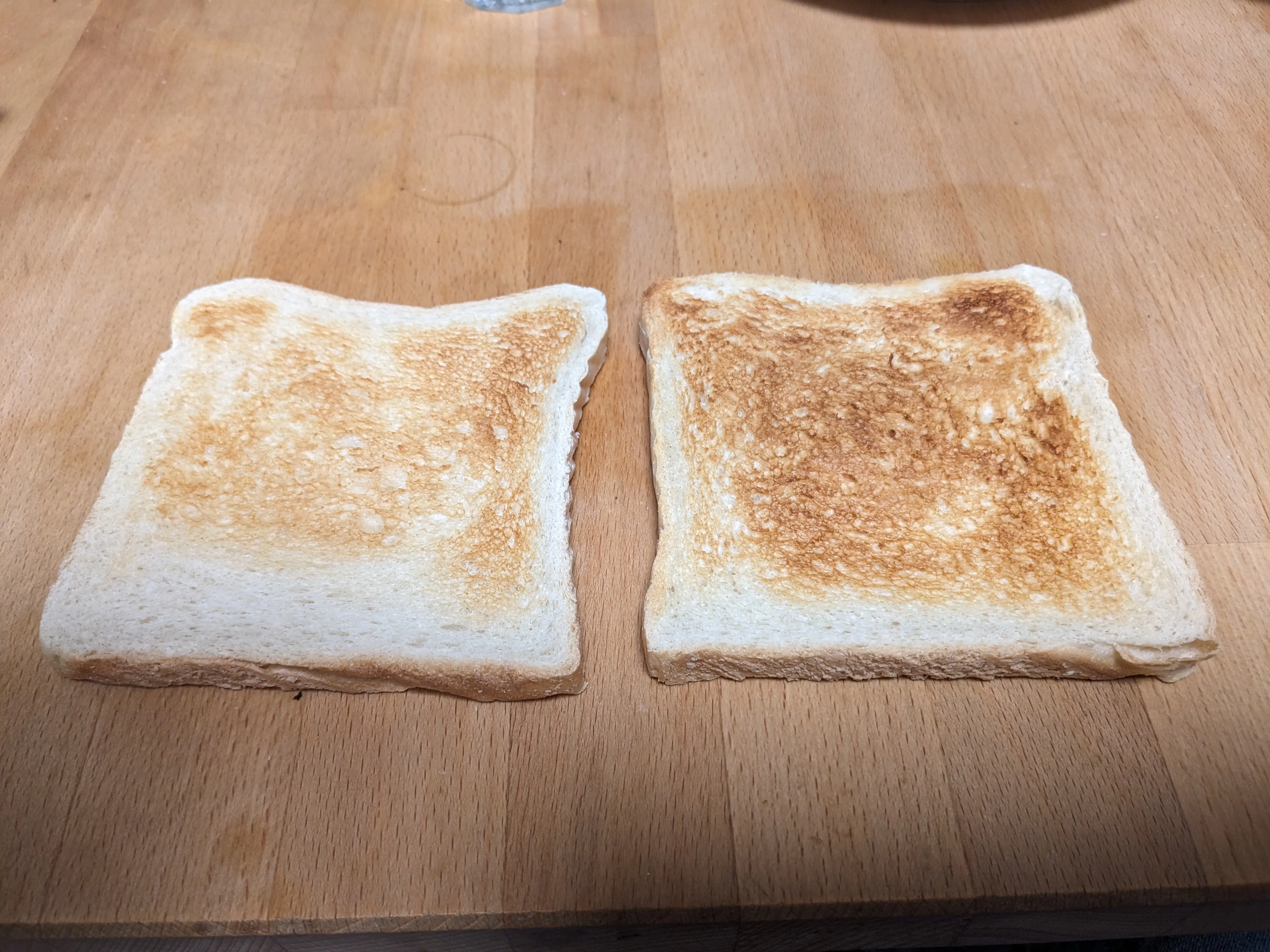 Waldwerk Design Toaster Toast-Ergebnis