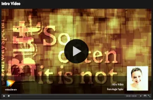 Willkommensbildschirm des video2brain Tutorials zur Einführung in Kinetic Typography, präsentiert von Angie Taylor