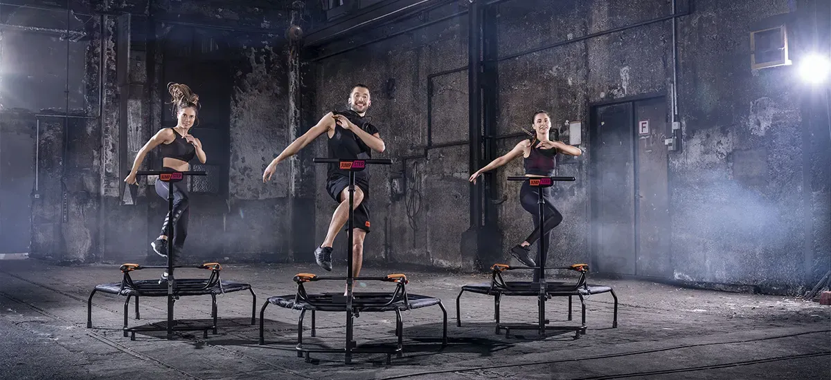 Detailaufnahme der Gummiseilfederung eines HAMMER Fitnesstrampolins