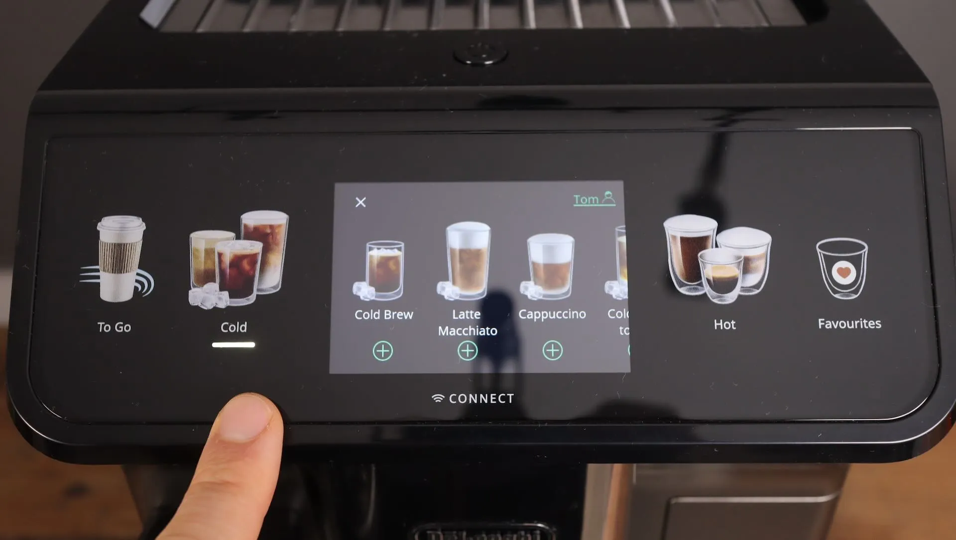 DeLonghi Eletta Explore Auswahl kalte Getränke