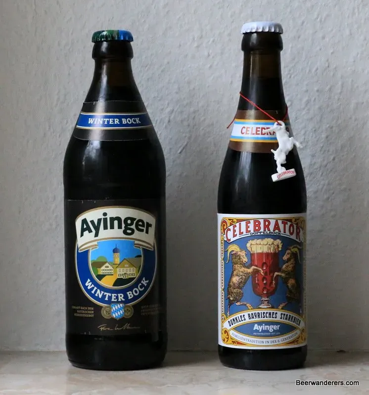 Flaschen von Ayinger Winterbock und Celebrator im direkten Vergleich