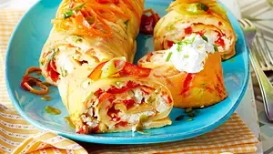 Ofenpfannkuchen mit Gemüse und Feta