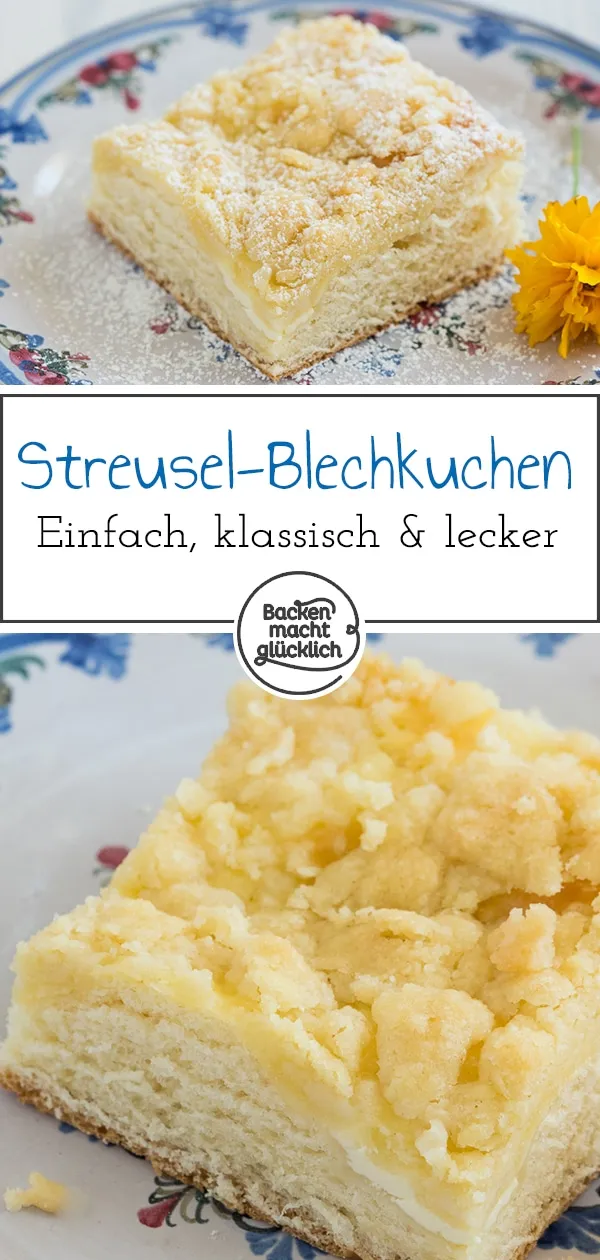 Ansicht eines ganzen Streuselkuchens auf einem Backblech