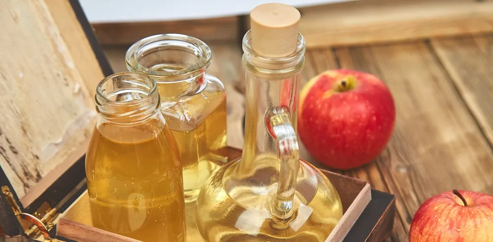 Apfelessig als natürliches Hausmittel gegen Verstopfung
