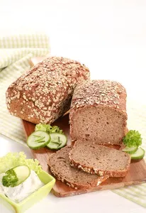 Bio Herzberger Roggenbrot und verschiedene Gebäckstücke