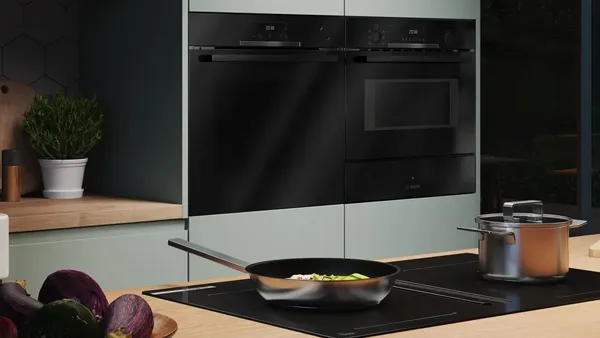 Bosch Dampfbackofen der Serien 4 und 6 mit Air Fry