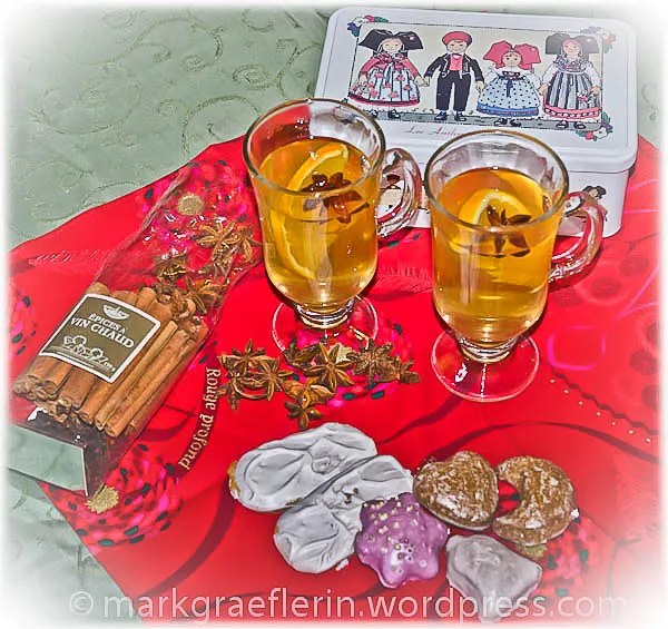 Bunte Lebkuchen aus dem Elsass in einer Hansi-Dose