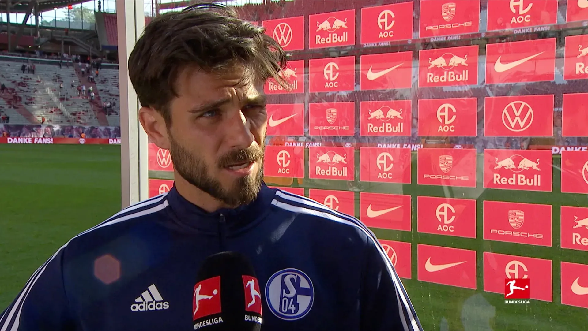 Danny Latza reagiert auf den Abstieg von Schalke