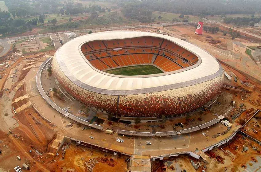 Das FNB Stadium in Johannesburg, inspiriert von afrikanischer Kultur