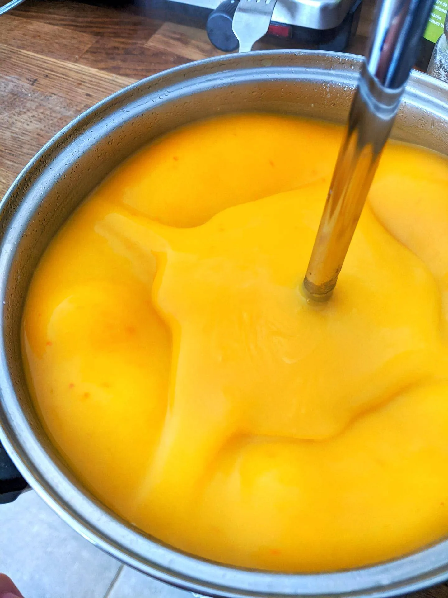 Detailansicht des ESGE-Zauberstabs mit dem Multimesser-Aufsatz