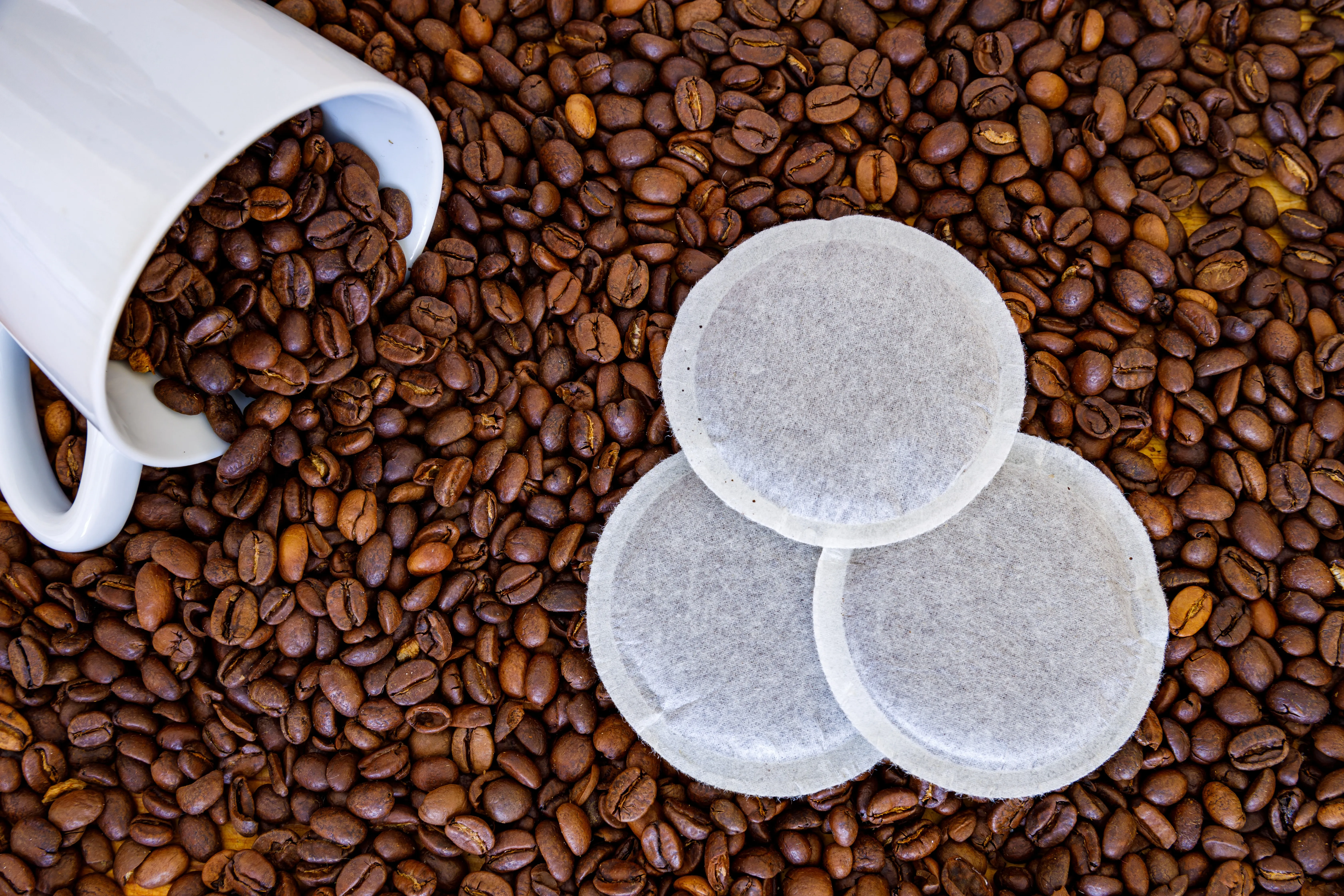 Die Art der Bohne entscheidet über den Geschmack. Arabica und Robusta gelten als die beliebtesten Sorten.