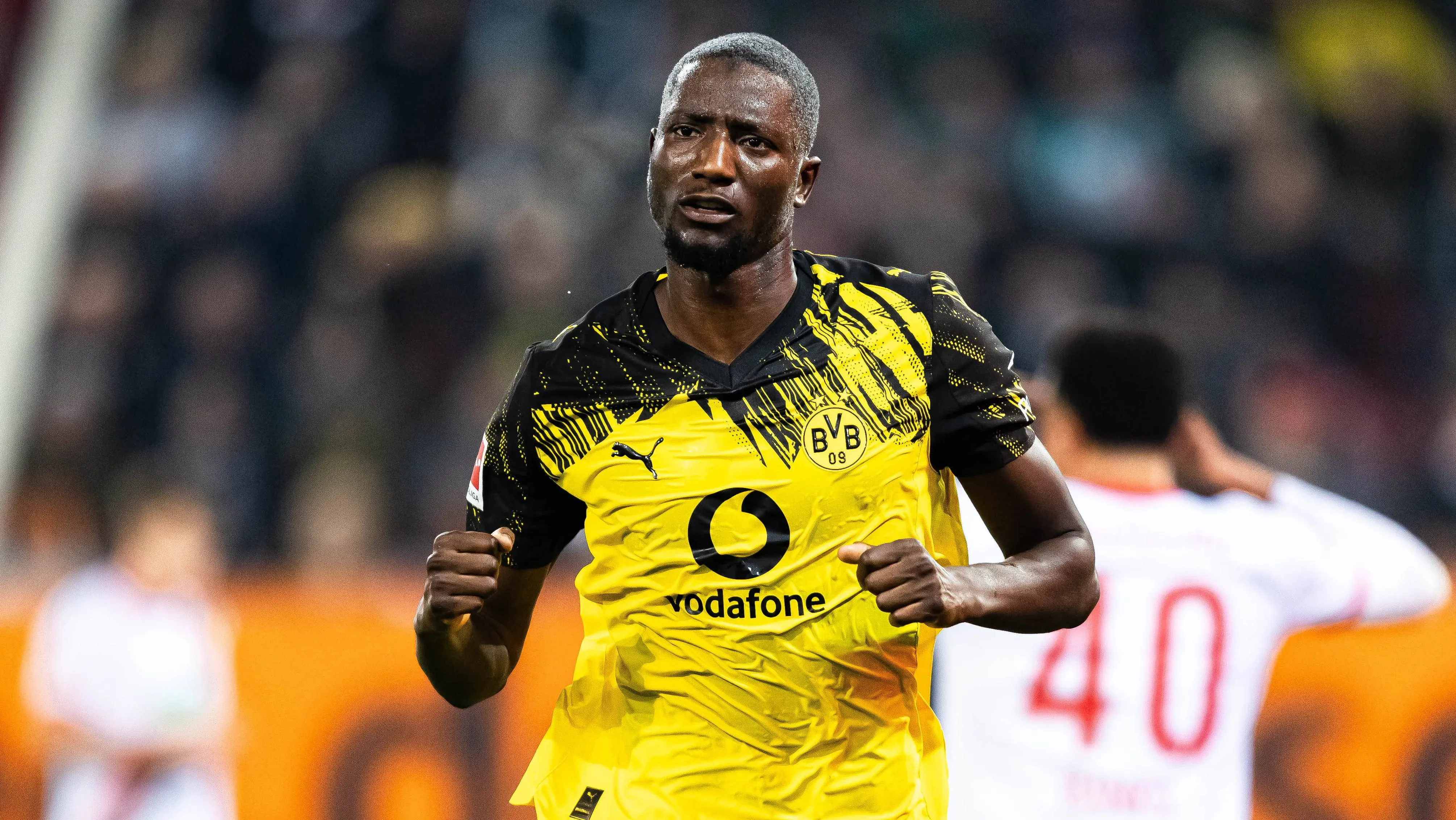 Dortmund bezwingt Augsburg am Freitag