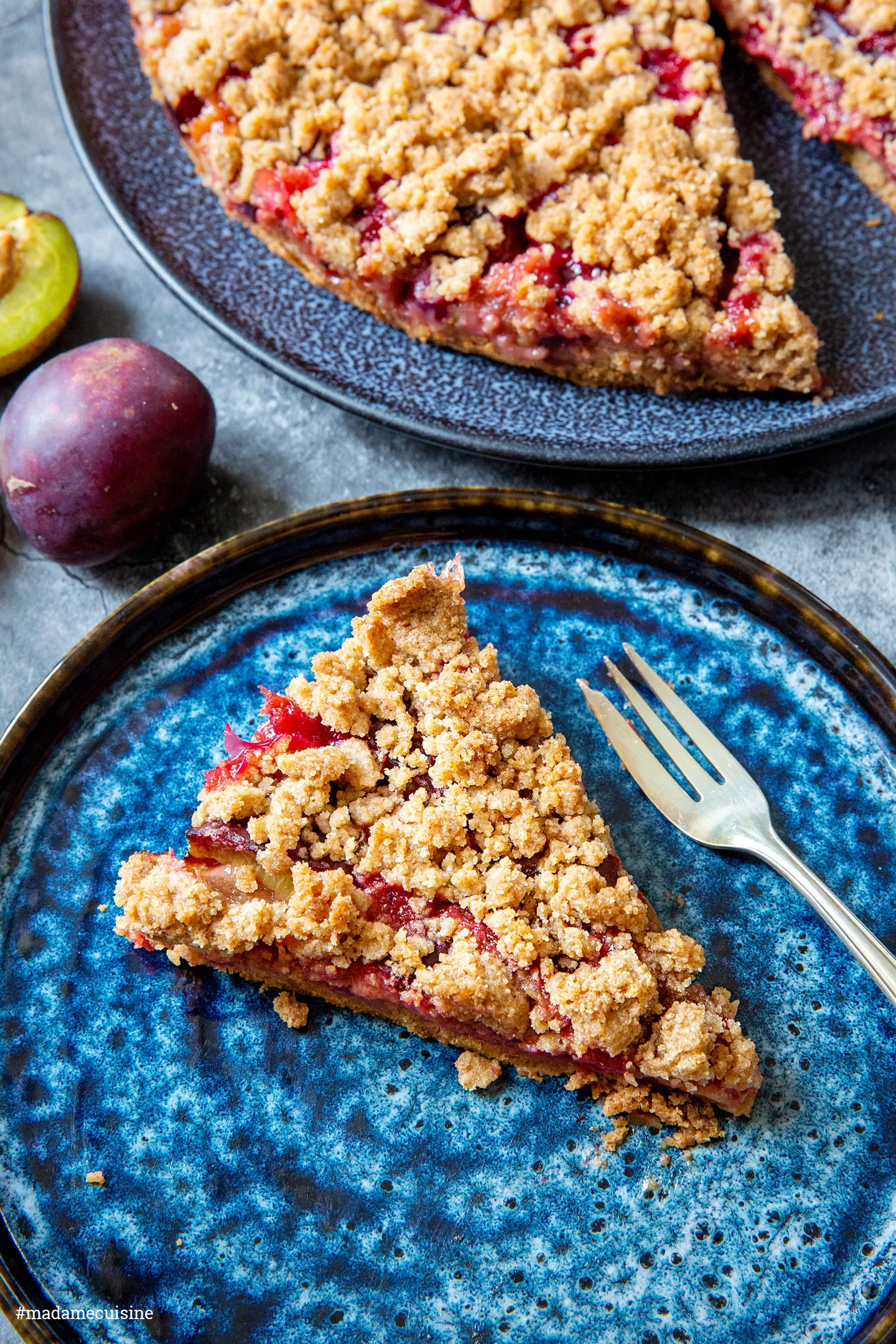 Ein gutes Stück vom saftigen und knusprigen Kuchen