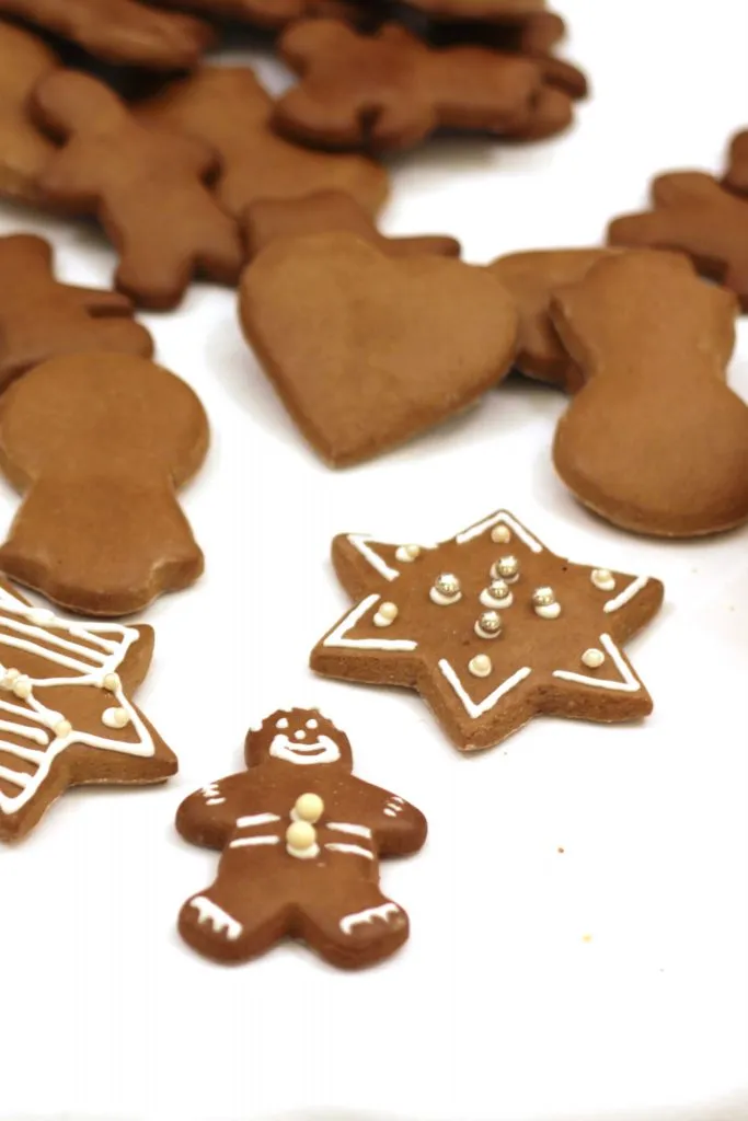 Eine Auswahl an exquisiten Backwaren und Gebäckstücken