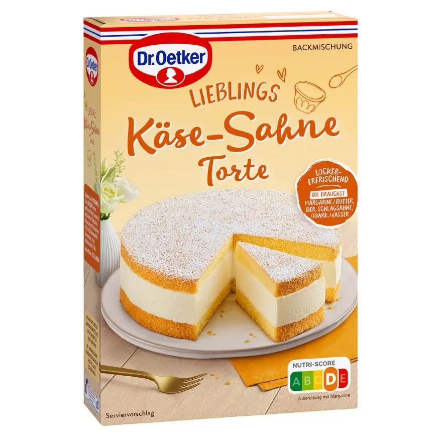 Eine Dr. Oetker Käse-Sahnetorte frisch gebacken