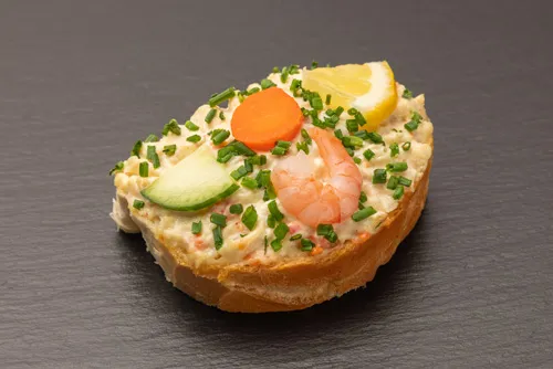 Exklusives Hummer-Salat Sandwich, eine wahre Delikatesse