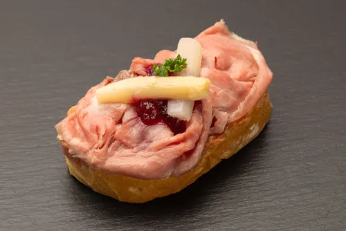 Exklusives Lucullus Beef Sandwich, zart und schmackhaft