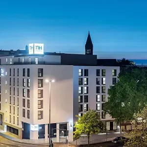 Fassade des NH Essen Hotels