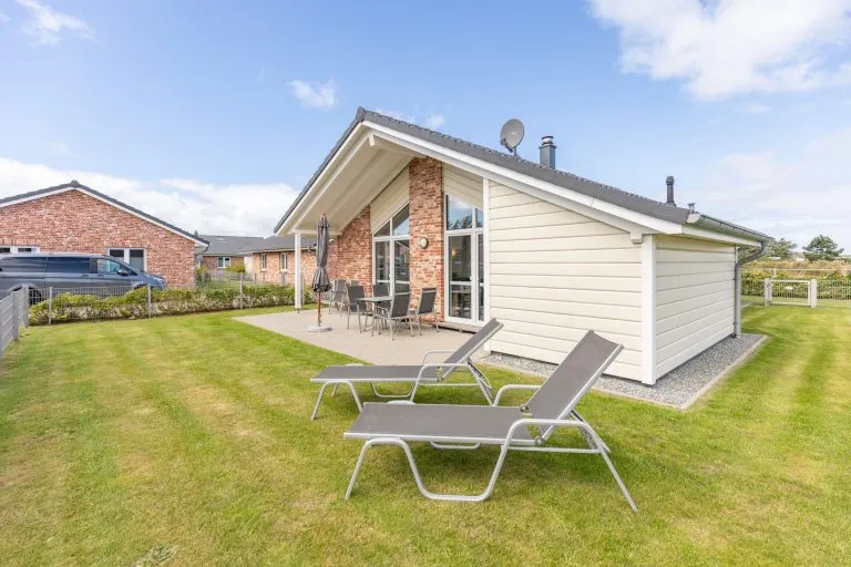 Ferienhaus Seemannsnest in Dagebüll mit Blick auf die Küste