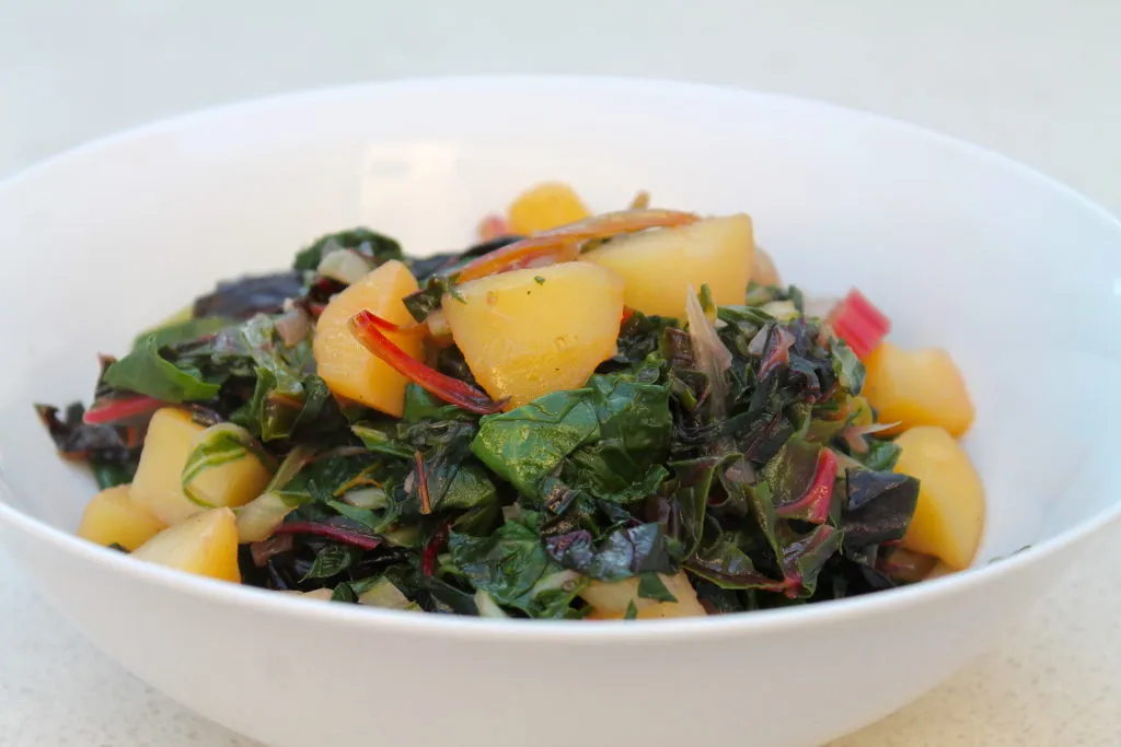 Fertiges dalmatinisches Mangoldgemüse "Blitva"